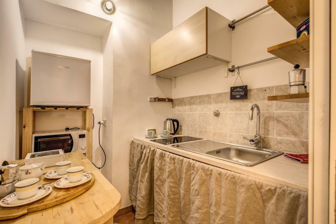Fresh House Trevi 1 Appartement Rome Buitenkant foto